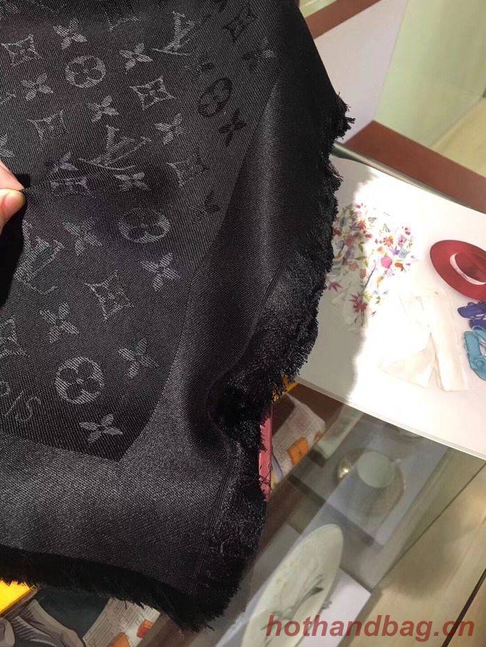 Louis Vuitton Scarf LV00109